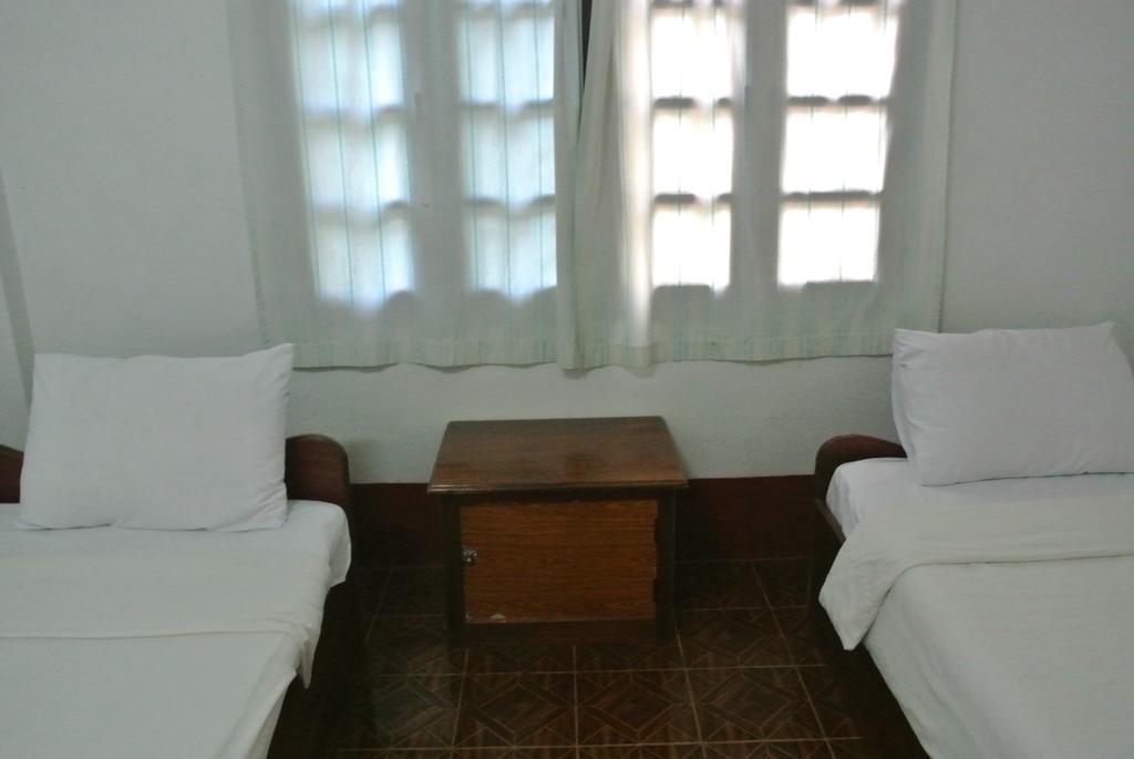 Syvongsack Guesthouse Muang Pakbèng エクステリア 写真