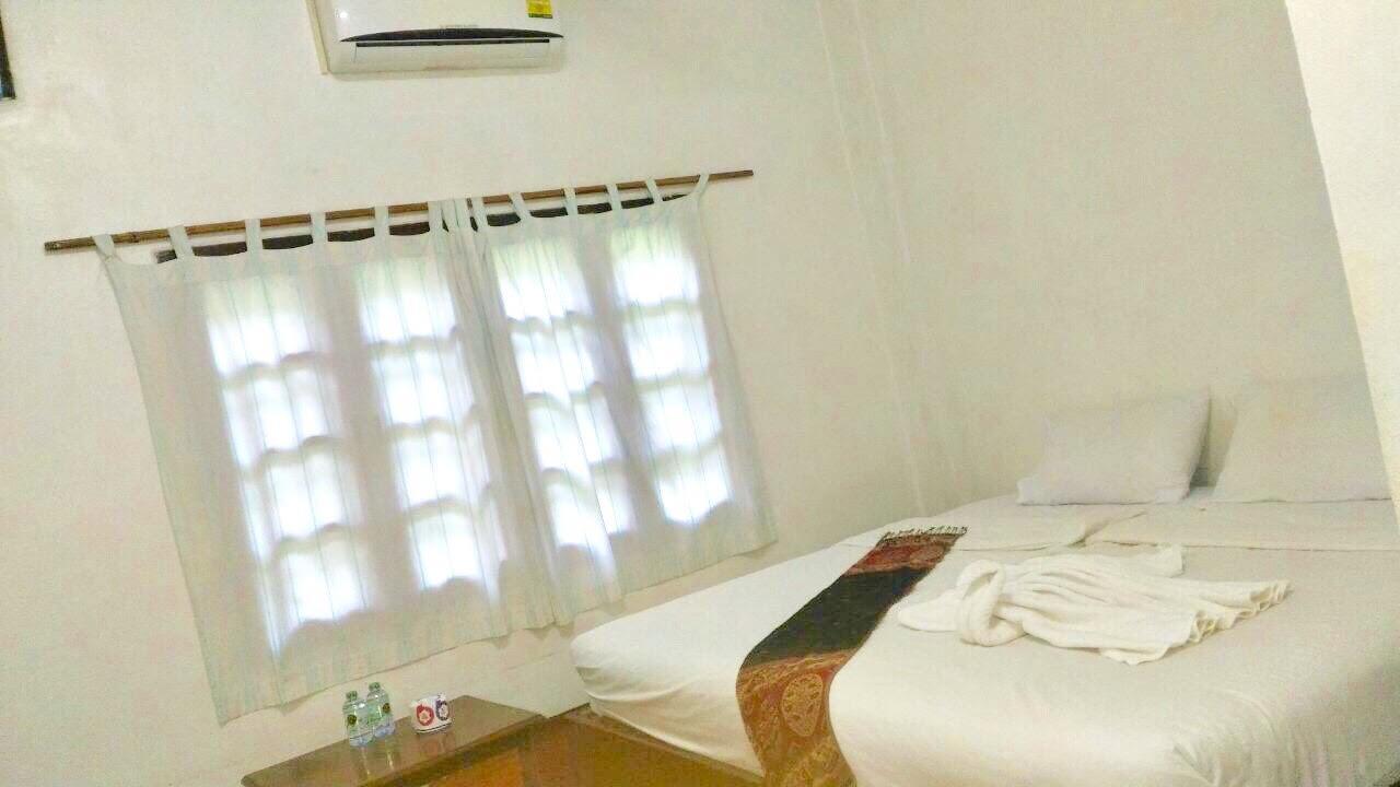 Syvongsack Guesthouse Muang Pakbèng エクステリア 写真